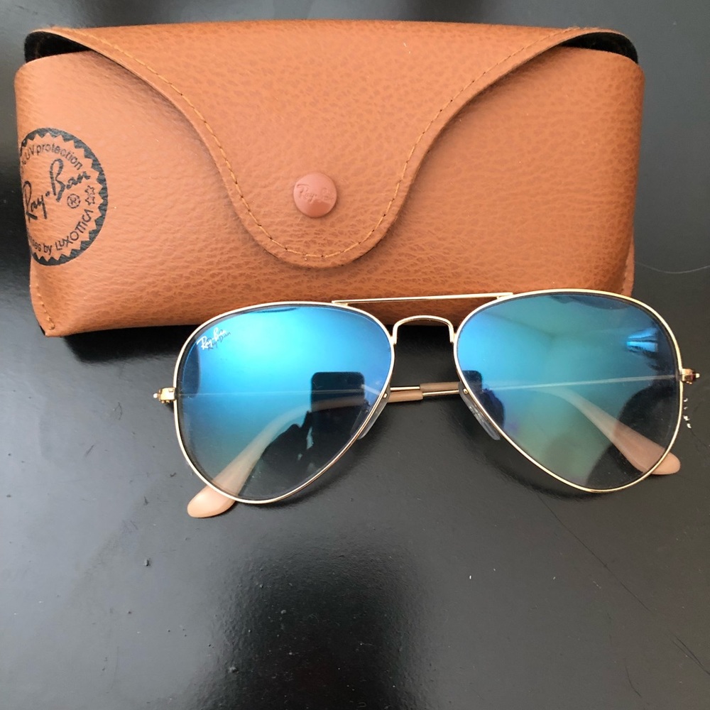 Brand new blue gradient ray bans
